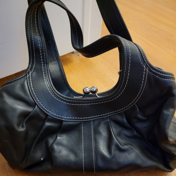 Coach Handbags - Black leather coach purse